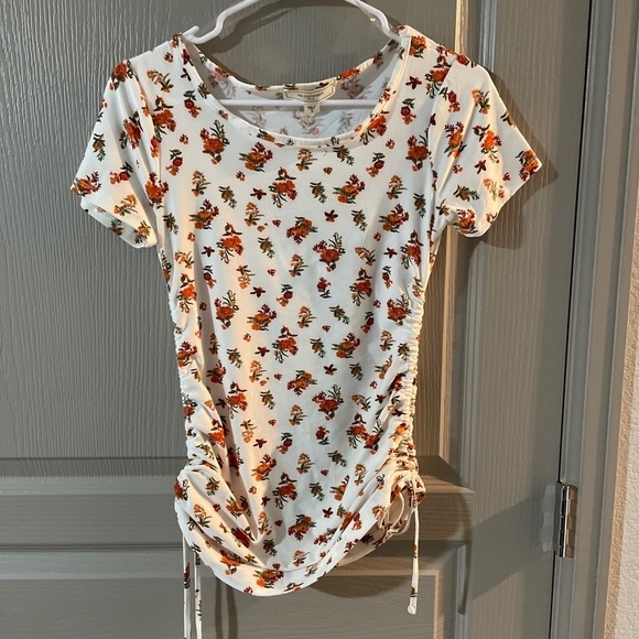 no comment Tops - No Comment NY LA Women's Small Flower Shirt